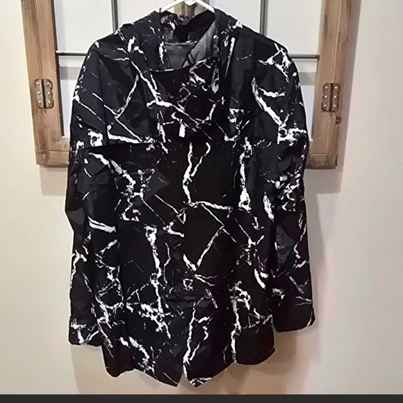 NWT New Zealand Fitwear Black Marble Windbreaker -$79 Retail Mens Size Large - Picture 2 of 5